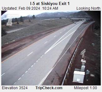 Siskiyou pass traffic cam - Pass report. Temperature. 33°F / 1°C as of 9:12 PM 10/25/2023 ... Receive current traffic conditions, mountain pass reports, construction updates and more.